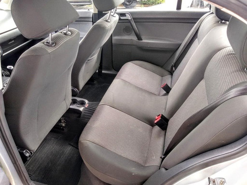 Volkswagen Polo 1.6 Mi Sportline 8v Flex 4p Manual