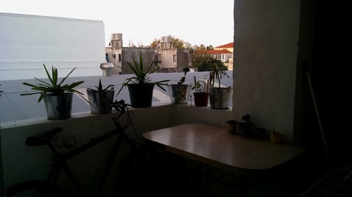 Imagen 6 de 13 de Departamento 2 Dormitorios En Av Colón