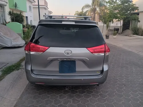 Toyota Sienna Xle Piel Limited Qc Dvd At
