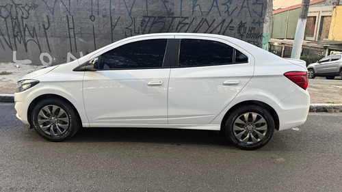 Chevrolet Onix plus 1.0 joy black