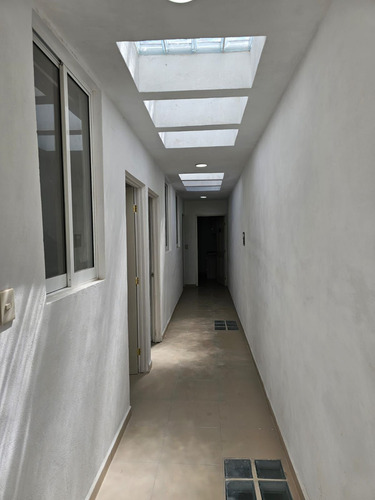 Edificio En Venta En San Juan Tilcuahutla