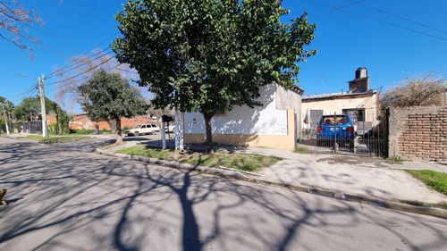 Imagen 24 de 25 de Locales Con Vivienda - Venta