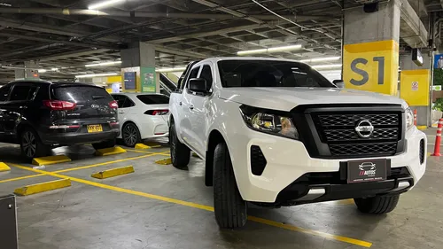 Nissan Frontier 2.5 S Mecánica 4*4
