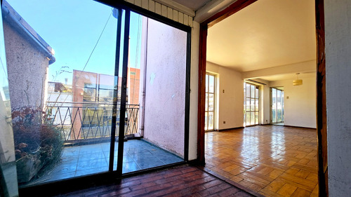 Oportunidad! Duplex Penthosuse En Iconico Barrio Las Tarrias