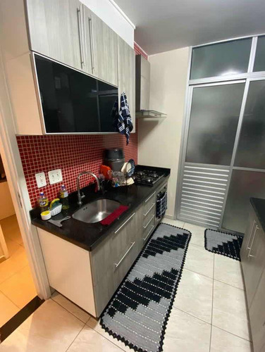 Lindo Apto Planejado, 2 Quantos Com Varanda E Vaga Coberta.