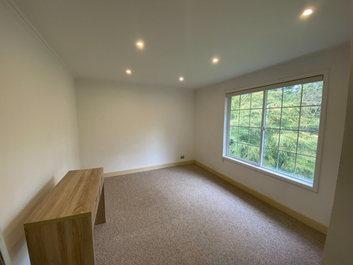 Casa De 3 Pisos De 350 M2, 6d 4b, Altos Del Cruces, Valdivia