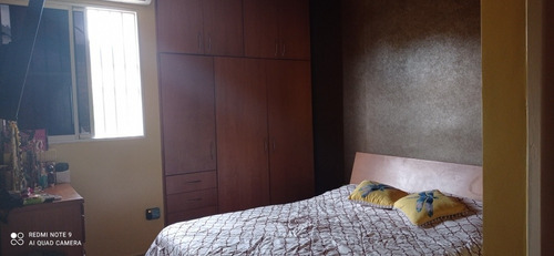 Imagen 6 de 9 de Townhouse En Naguanagua, Conjunto Con Pozo