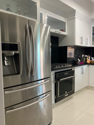 Vendo Segunda Con Terraza En Evaristo Morales 3 Habitaciones