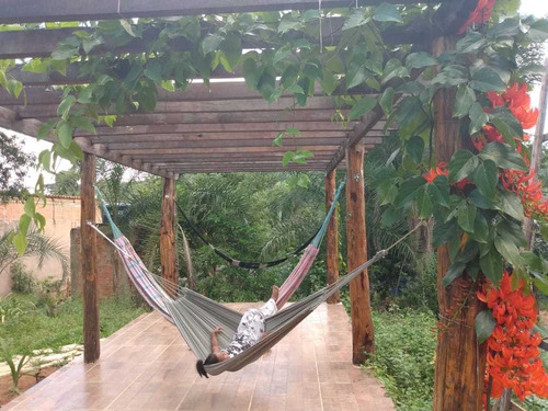 Imagem 8 de 14 de Vende-se Uma Linda Chácara,com Piscina E Rio Nos Fundos.