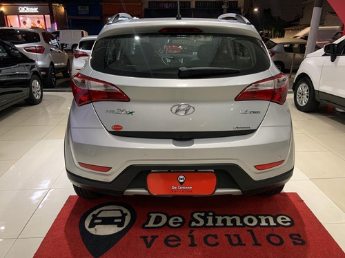Imagem 3 de 8 de Hyundai Hb20x 1.6 Automático Impecável