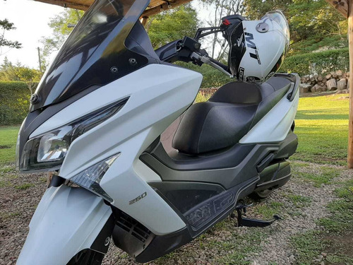 Kymco Xtown 250
