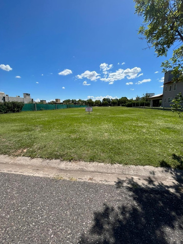 Imagen 7 de 8 de Lote En Venta En Country San Isidro (villa Allende)