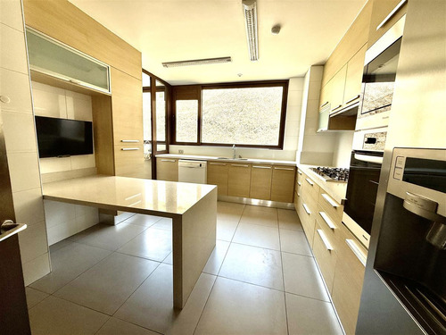 Departamento En Arriendo De 3 Dorm. En Lo Barnechea