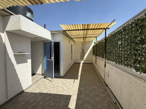 Venta De Casa En La Colonia Nueva Atzacoalco, Gustavo A Madero