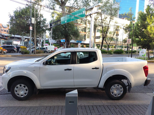 Nissan Frontier 2.5 Se Dc 4X2 Mt