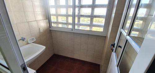 Imagen 10 de 20 de Departamento 3 Ambientes, Impecable, Reciclado A Nuevo, Muy Luminoso.-en Venta