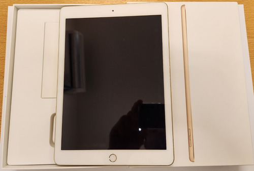iPad  Apple  A1822 9.7  32gb Gold Y 2gb De Memoria Ram