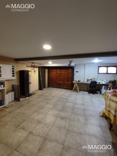Casa Venta El Palomar 4 Ambientes