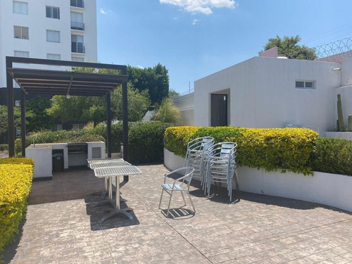 Se Renta Departamento Amueblado En Torres Premier En Juriquilla, Querétaro