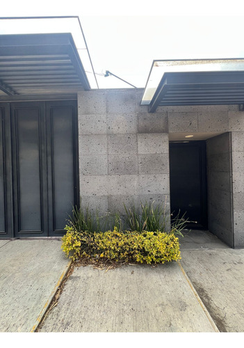 Casa Con Ubicación Privilegiada En Sierra Amatepec, Lomas De Chapultepec