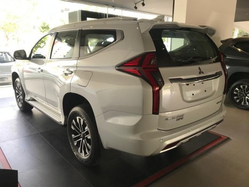 Imagem 6 de 12 de Mitsubishi Pajero Sport Hpe Awd 2.4 16v Mivec Turbo Diesel