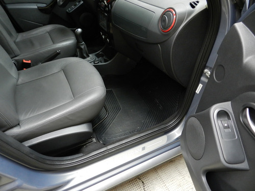 Sandero Stepway Hi-power 1.6 8v 5p