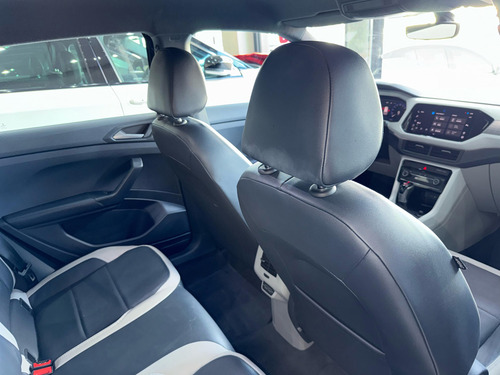 Volkswagen T-Cross 1.4 250 TSI TOTAL FLEX HIGHLINE AUTOMÁTICO