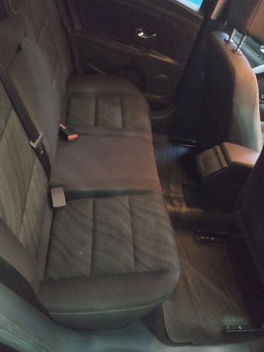 Renault Fluence 2.0 Dynamique 2013