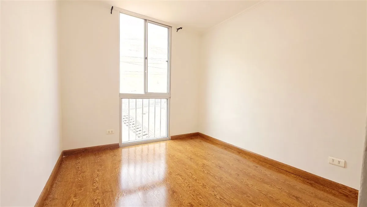 Imagen 3 de 10 de Departamento En Venta De 3 Dorm. En Iquique