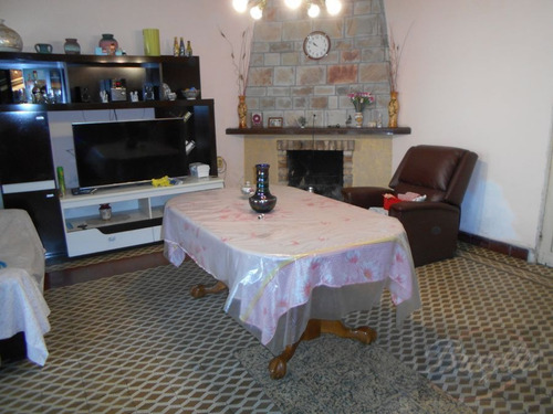 Imagen 9 de 10 de Venta Casa 4 Dormitorios Nuevo París Braglia 201y