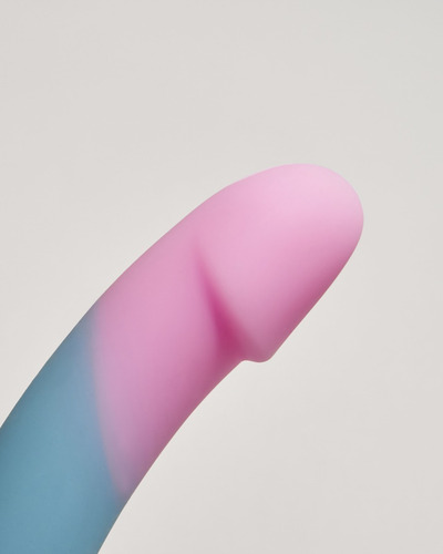Dildo Con Ventosa Para Superficie O Arnés Kendall Meibi