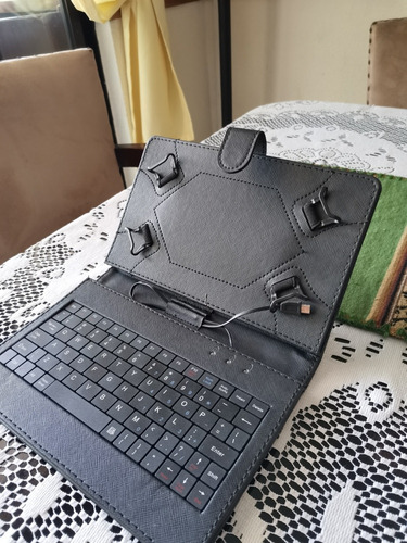 Teclado Para Laptop, Color Negro. 15 Cm X 23 Cm