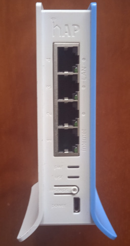 Router Access Point Mikrotik Rb941-2nd-tc Con Poco Uso