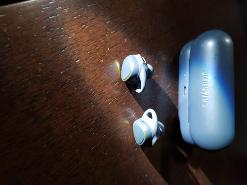 Samsung Gear Iconx R