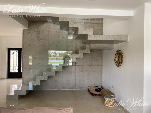 Imagen 8 de 20 de Venta - Casa A La Laguna En Lagos De San Eliseo