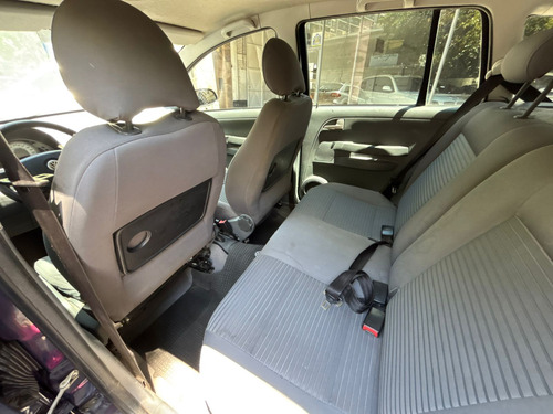 Volkswagen Suran 1.6 I Highline 60d