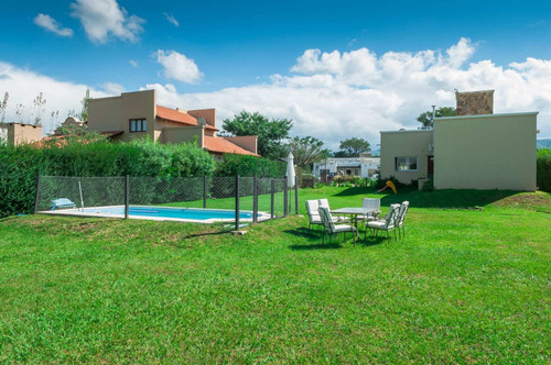 Casa + Venta + El Prado - Zona Sur + 3 Dor