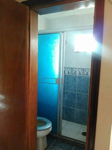 Imagen 6 de 14 de Casa De 5 Recamaras, 4 Locales Zona Comercial Acepto Credito