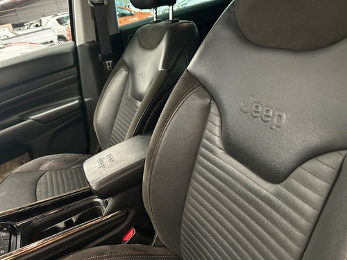 Jeep Commander 2.0 Td380 At9 4x4 7pas Limited
