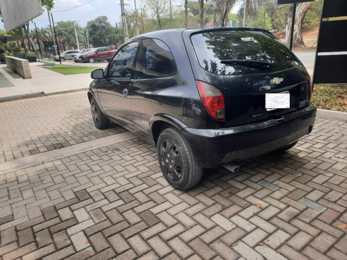 Imagen 4 de 12 de Chevrolet Celta