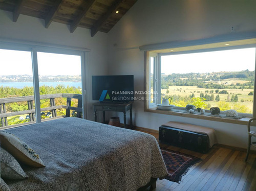 Casa En Venta Con Hermosa Vista Al Lago Y Volcanes Frutillar