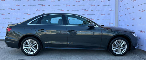 Audi A4 2.0 Select At