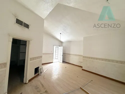 Venta (remate) De Casa En Residencial Encordada Santa Fe, Gusram