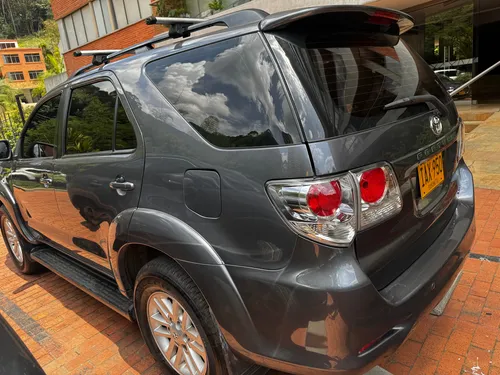 Toyota Fortuner 2.7l
