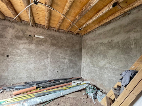 Casa En Venta - Bº La Quebrada - Lujan