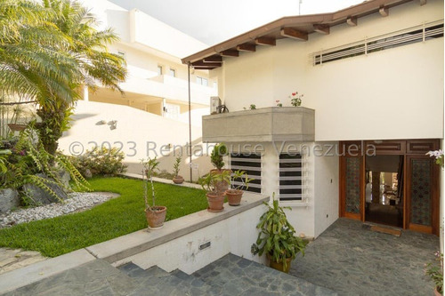 Imponente Y Exclusiva Casa En Venta En Colinas Del Tamanaco Yf