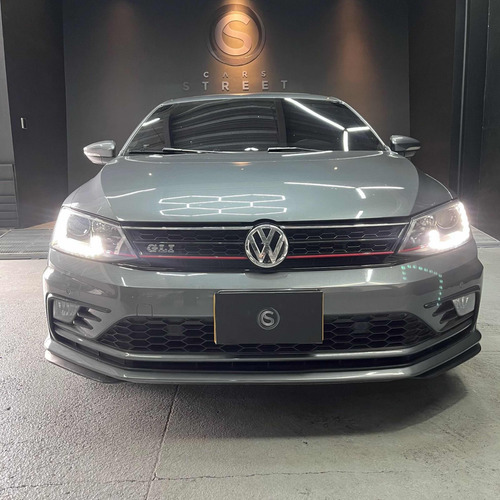 Volkswagen Jetta gli blindaje 2 plus
