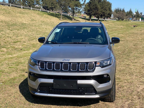Imagen 8 de 15 de Jeep Compass 1.3 T 270 Longitude At6 2022