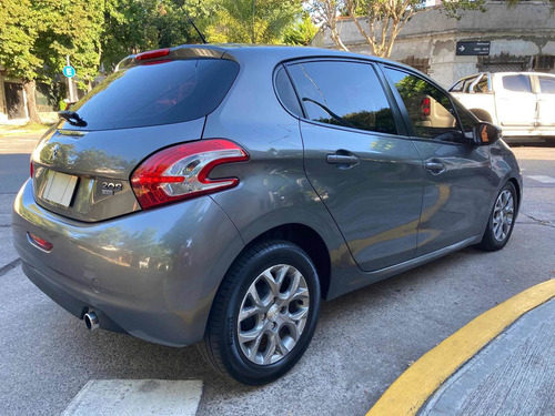 Peugeot 208 1.5 Allure Touchscreen 2015