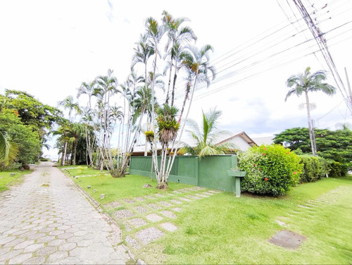 Casa Com 5 Quartos Na Prainha